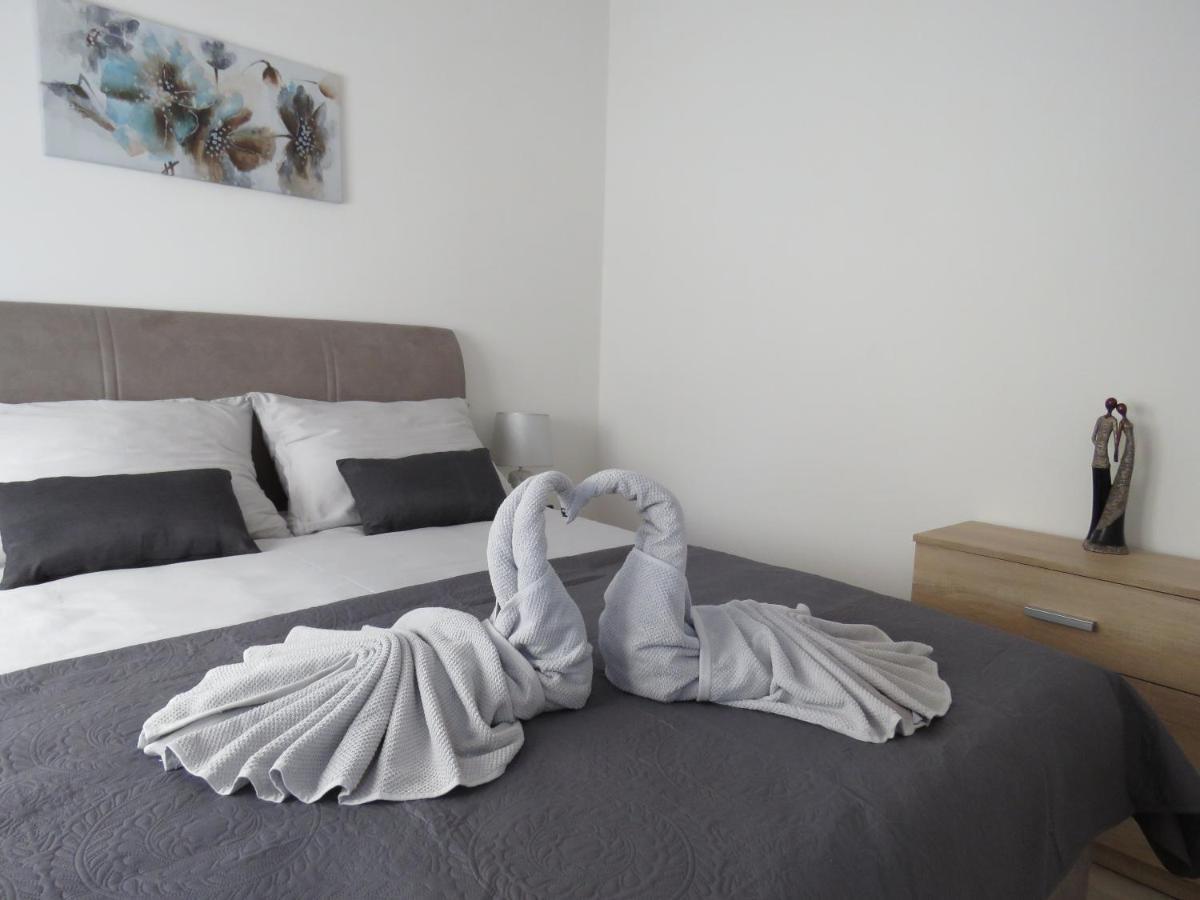 Erika Medulin Apartment Exterior photo