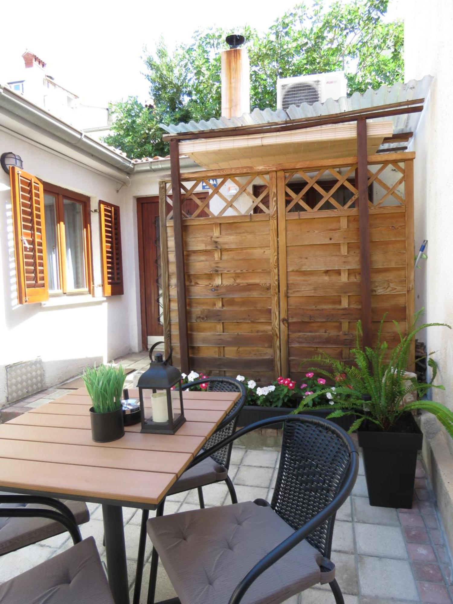 Erika Medulin Apartment Exterior photo